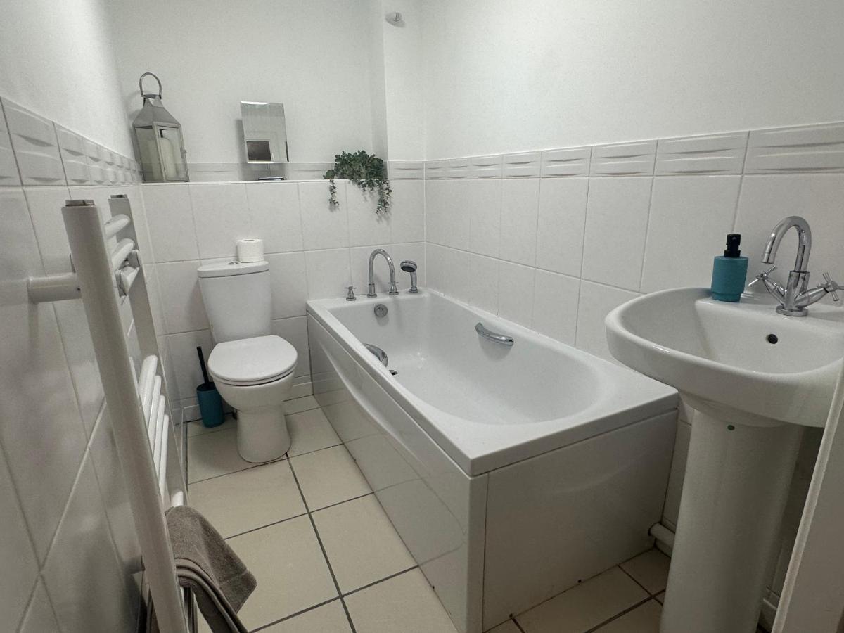 Superb 2 Bed 2 Bathroom Free Parking ดาร์บี ภายนอก รูปภาพ